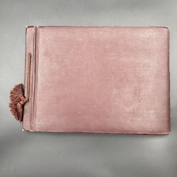 The Unbranded Brand Other - Vintage Burgundy Photo Album Scrapbook Tassel Tie Memory Book Empty‎